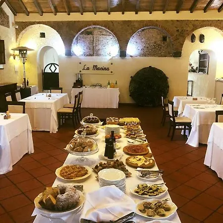 Il Borgo Country Country house *