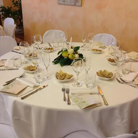 Il Borgo Country Country house *